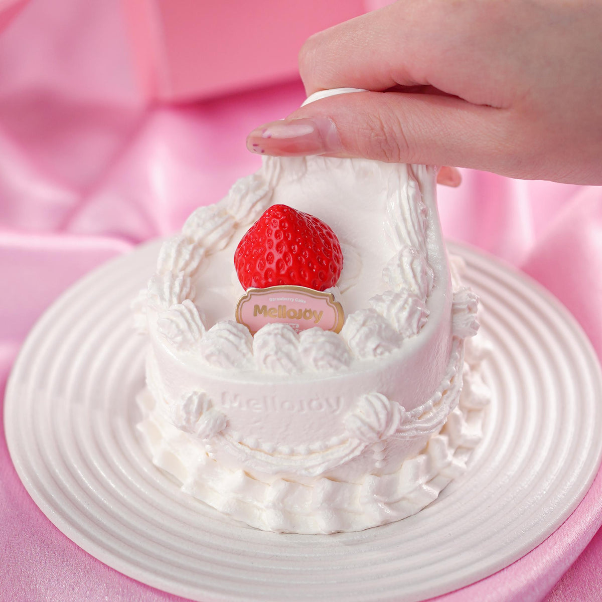 Mellojoy -ムースクリーム - メロジョイいちごショートケーキホール【Z048-10】【 ブラインドボックスのおもちゃ】